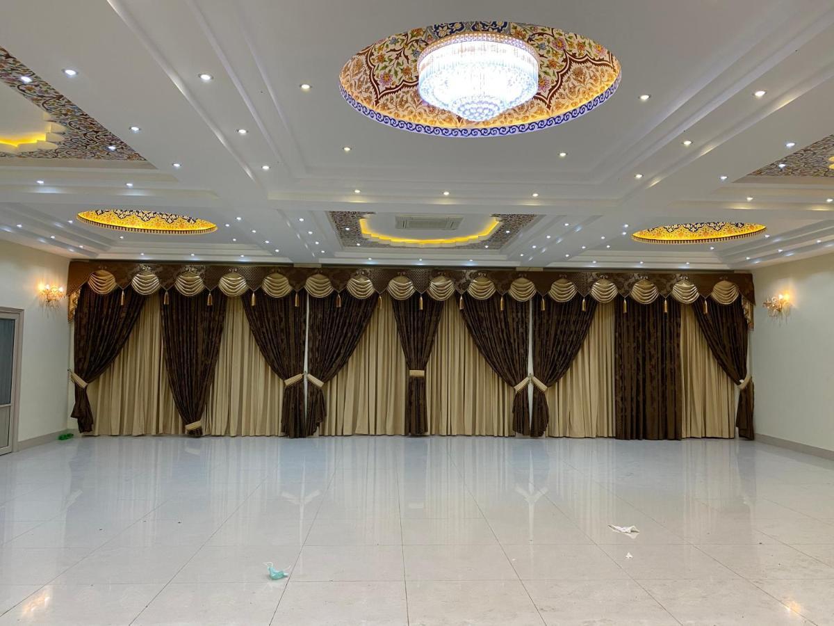 Shahi Palace Hotel Chichawatni Ngoại thất bức ảnh